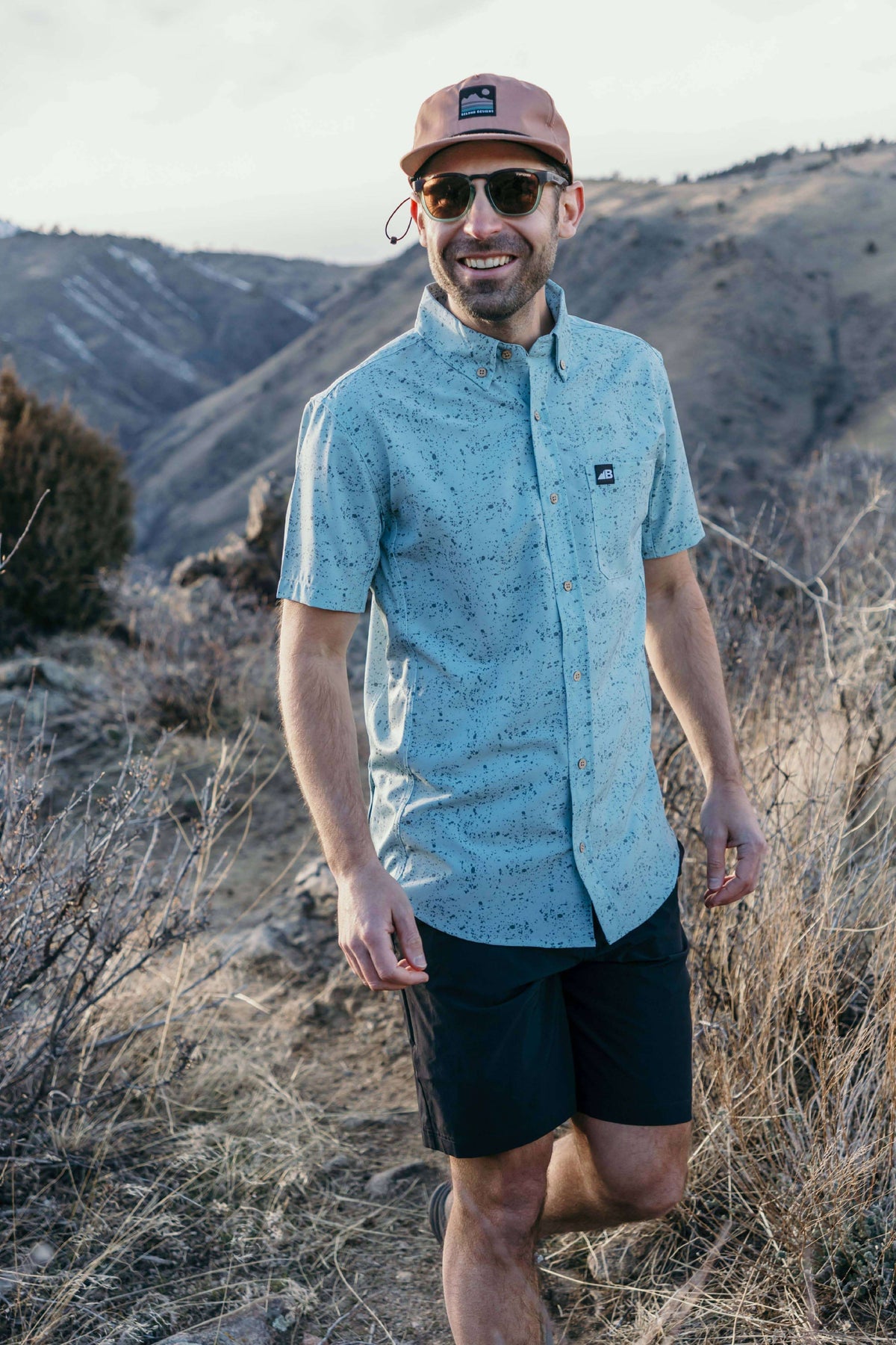Belong Designs Vista Stretch Button Down