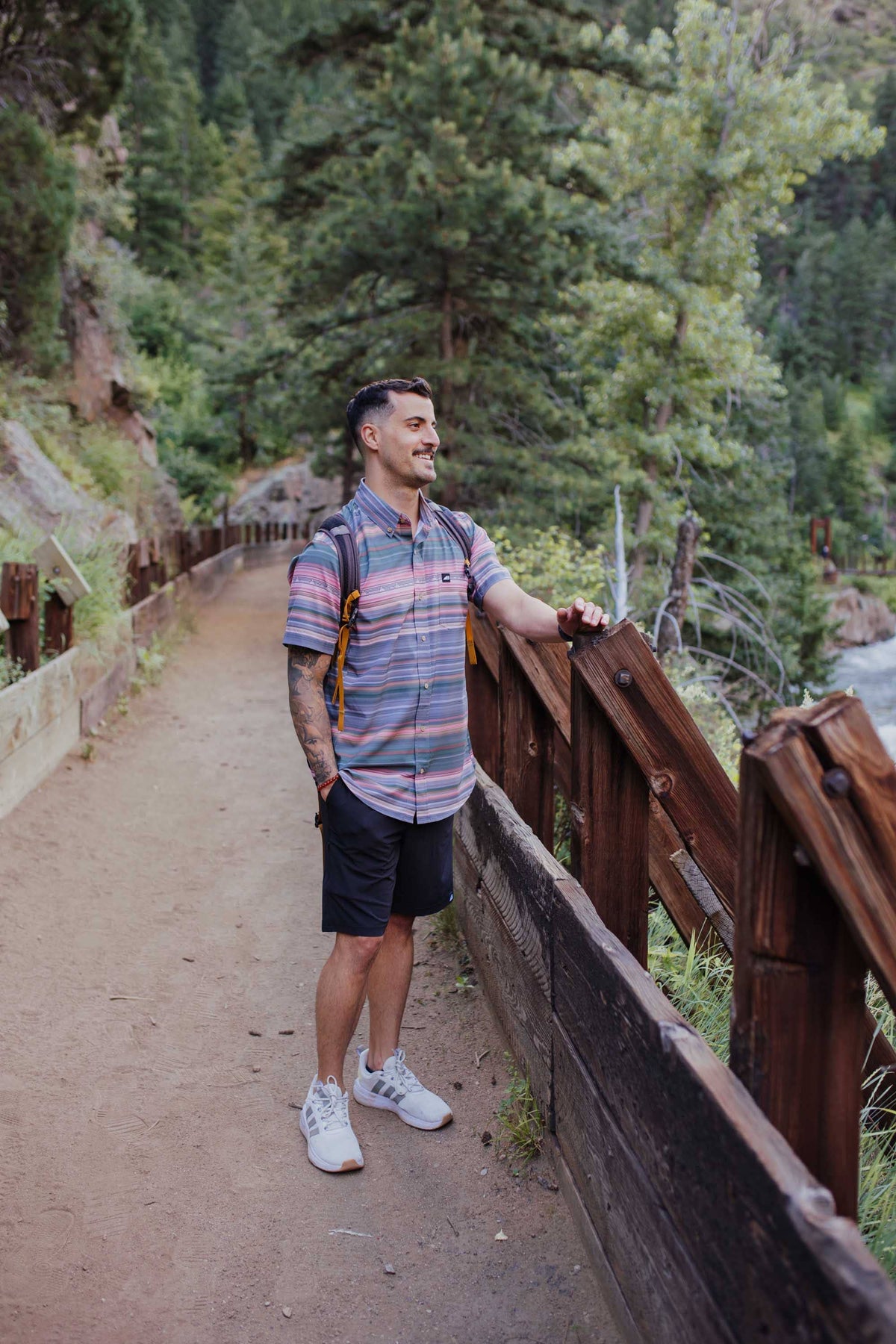 Vista Stretch Button Down