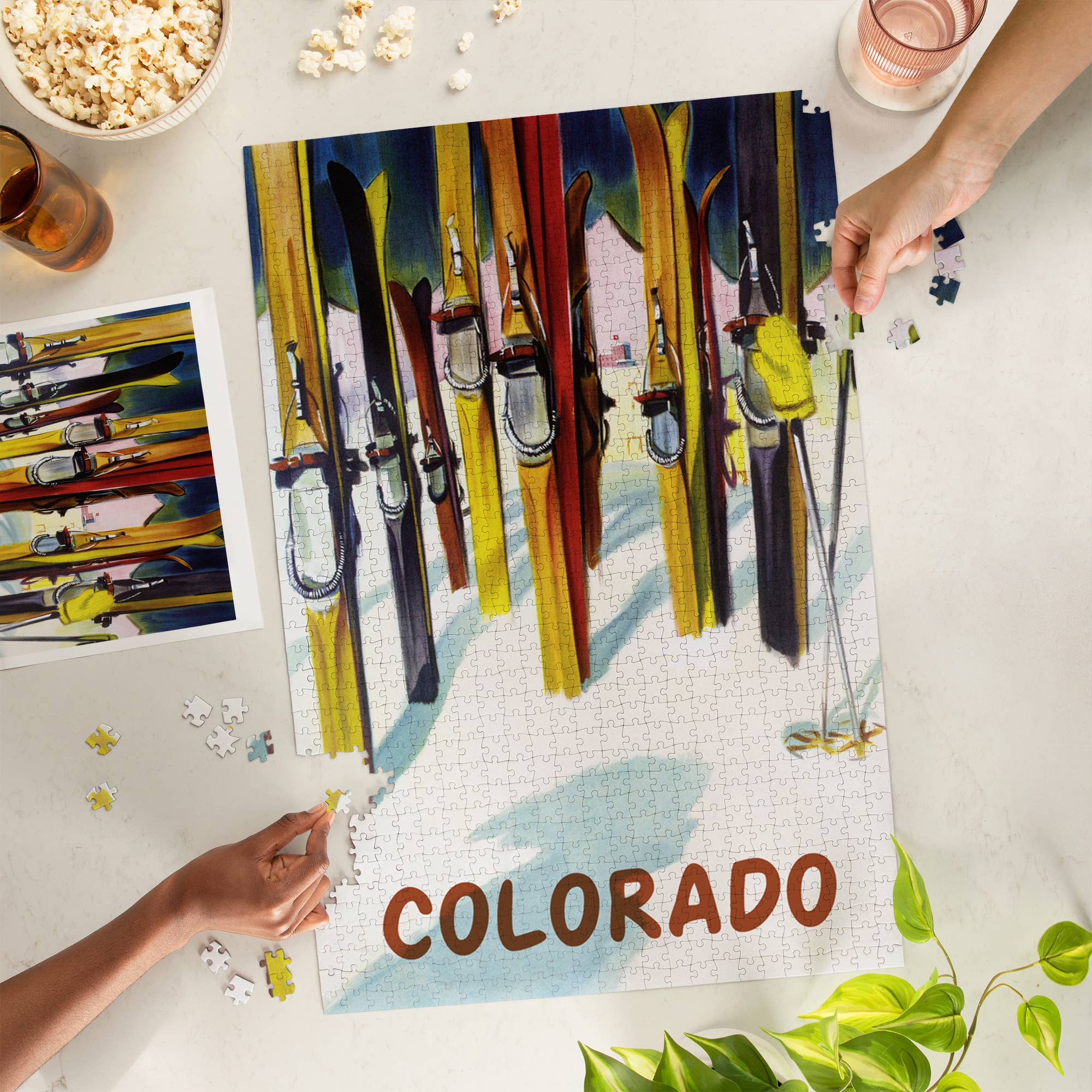 1000 PIECE PUZZLE Colorado, Colorful Skis