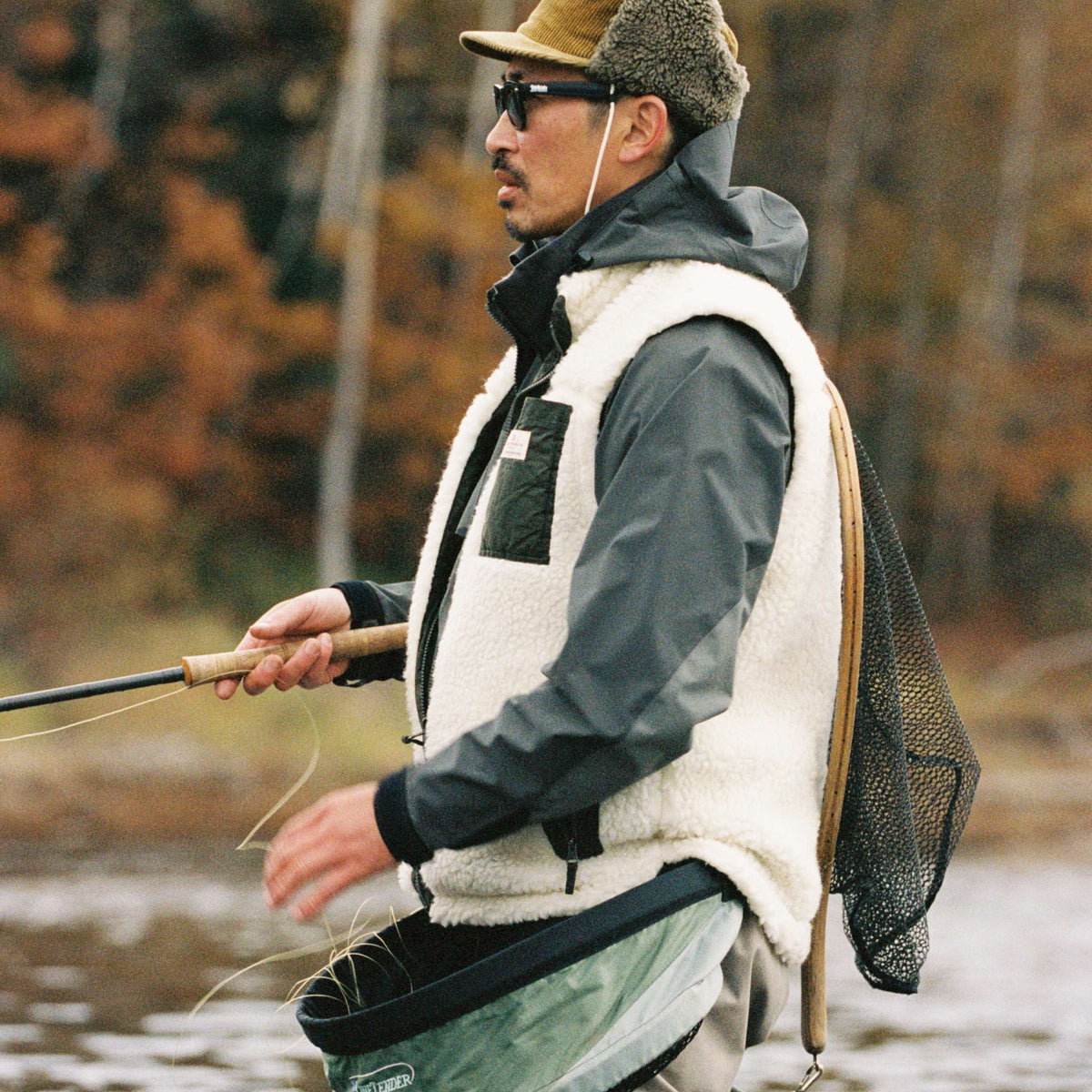 Amundsen Harvester Reverso Waxed Vest