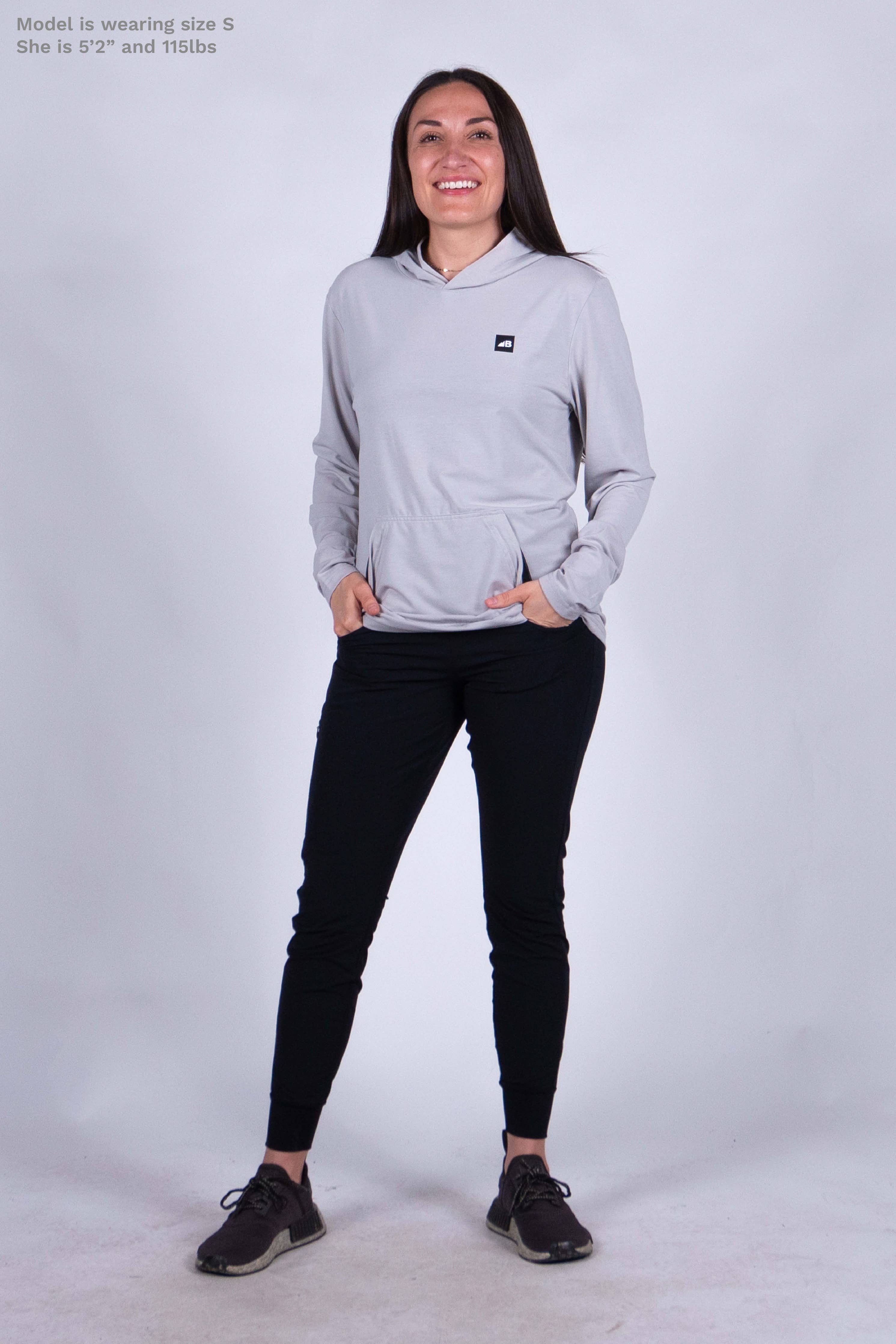 Women's Core Traverse Tek Hoodie Beige
