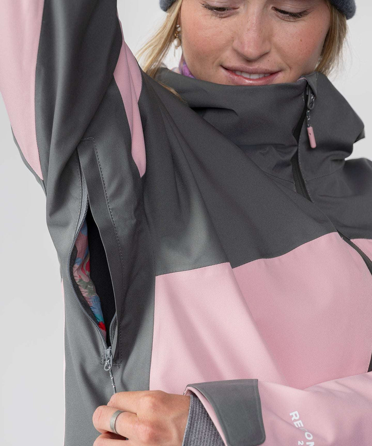 Strafe Outerwear Cloud 9 Jacket