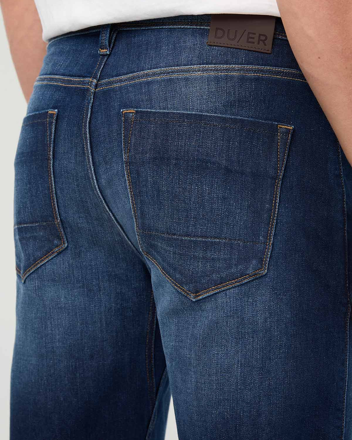 DUER Performance Denim+ Straight