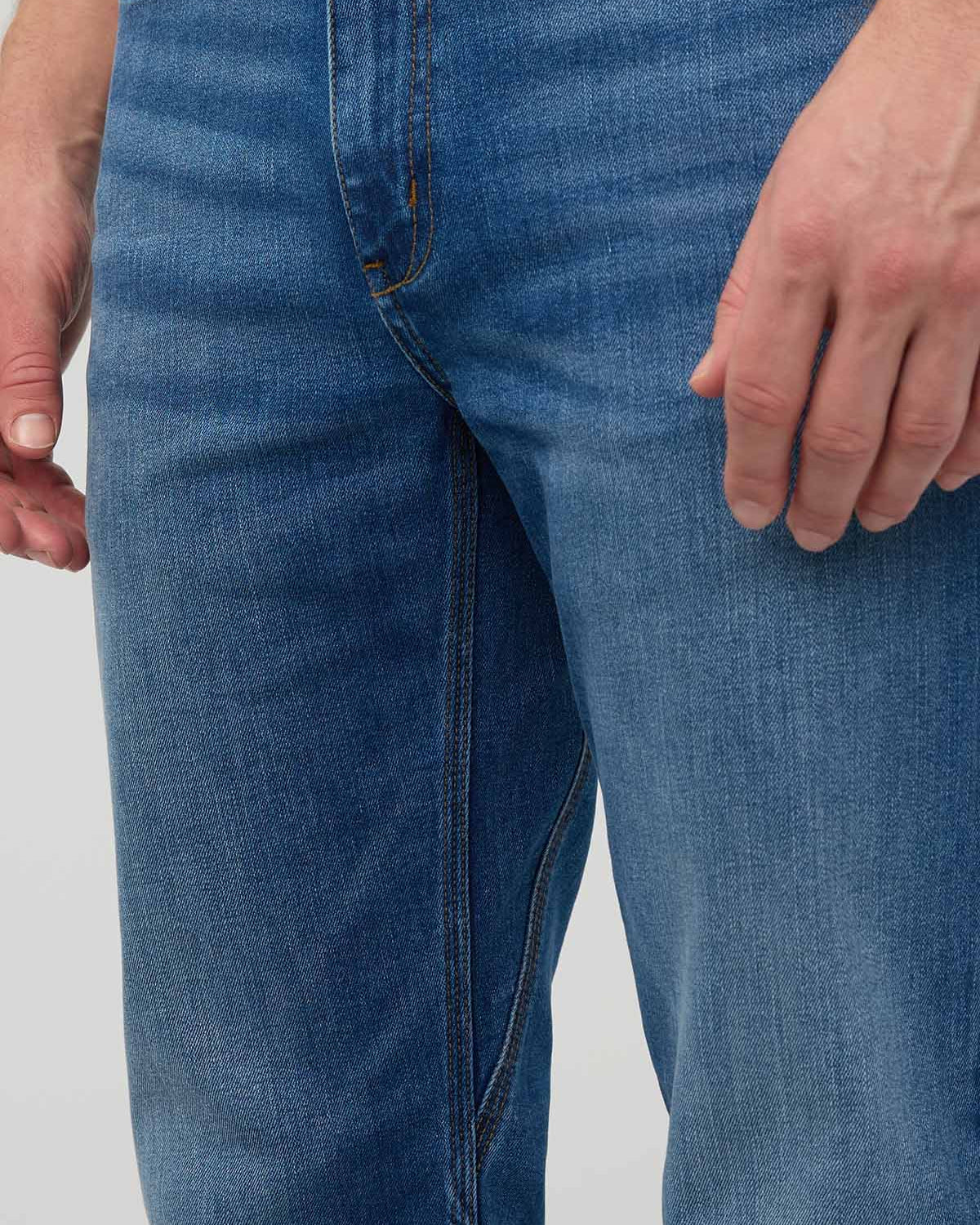 DUER Performance Denim+ Straight