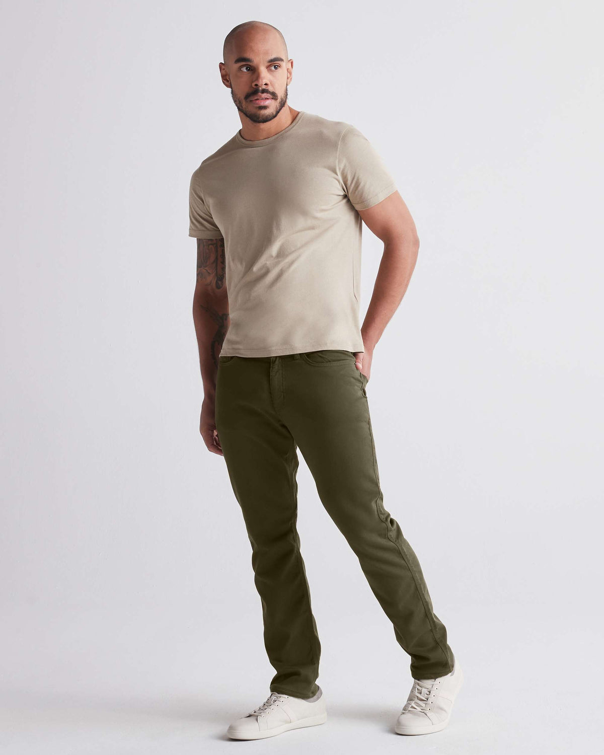 DUER Men's No Sweat Relaxed Taper Pant