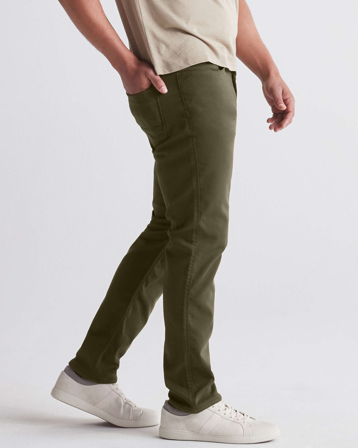 DUER Men's No Sweat Relaxed Taper Pant