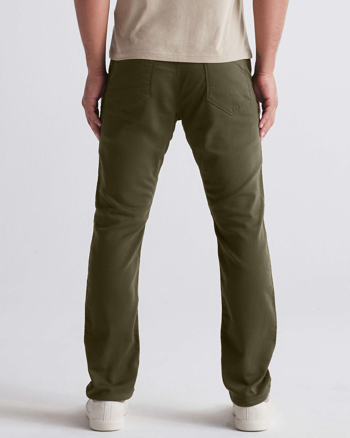 DUER Men's No Sweat Relaxed Taper Pant