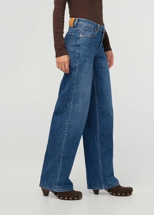 Performance Denim+ Loose Straight