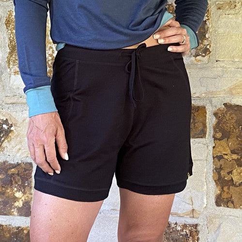 Luna Short Black