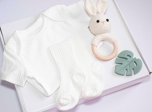 Organic bodysuit short sleeve- ribbed cotton onesie for baby