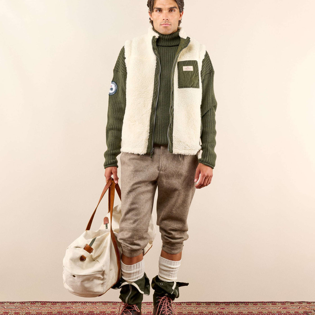 Amundsen Harvester Reverso Waxed Vest