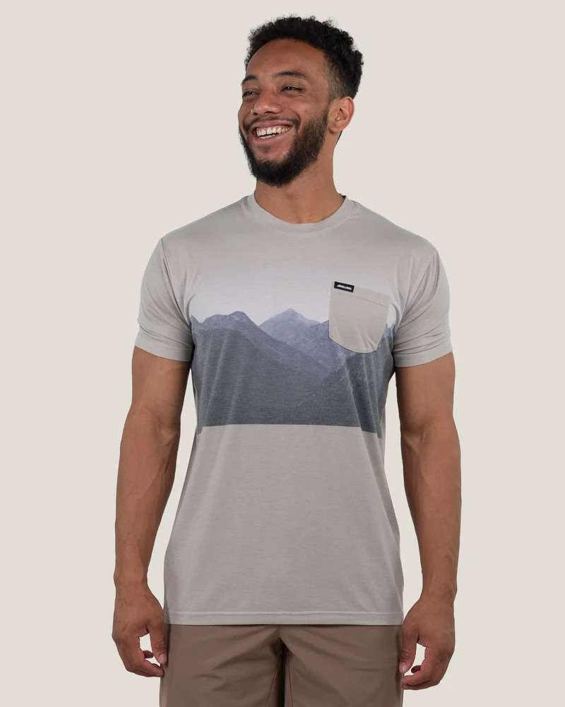 Belong Designs Men's Traverse Tek Tee Grandview Beige