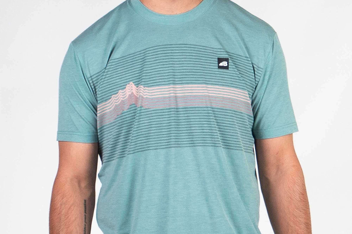 Belong Designs Men's Traverse Tek Tee Green Riset