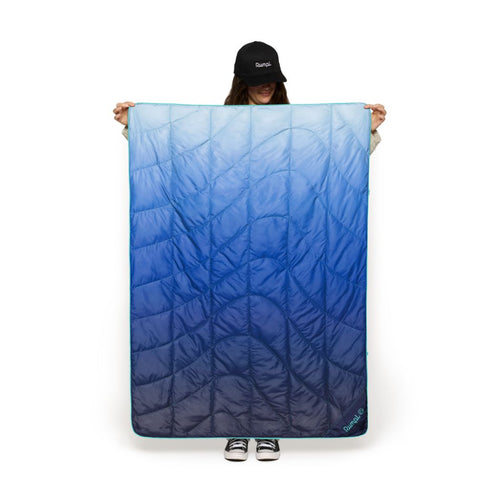 Travel Puffy Blanket - Burning Blue Fade