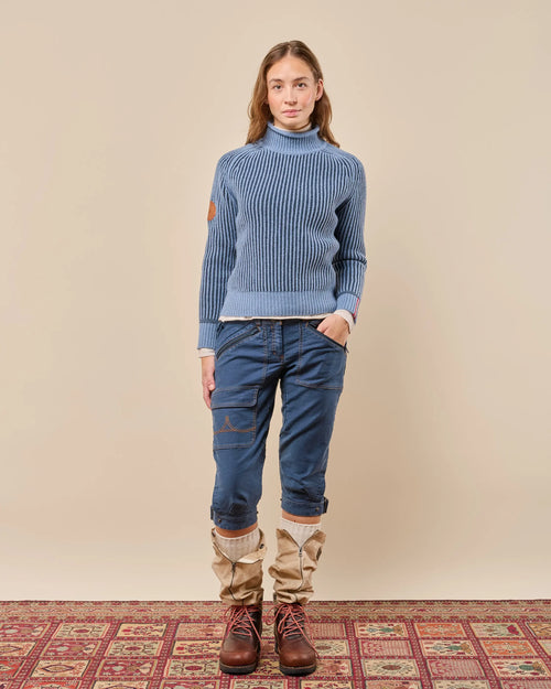 Gard Sweater Womens
