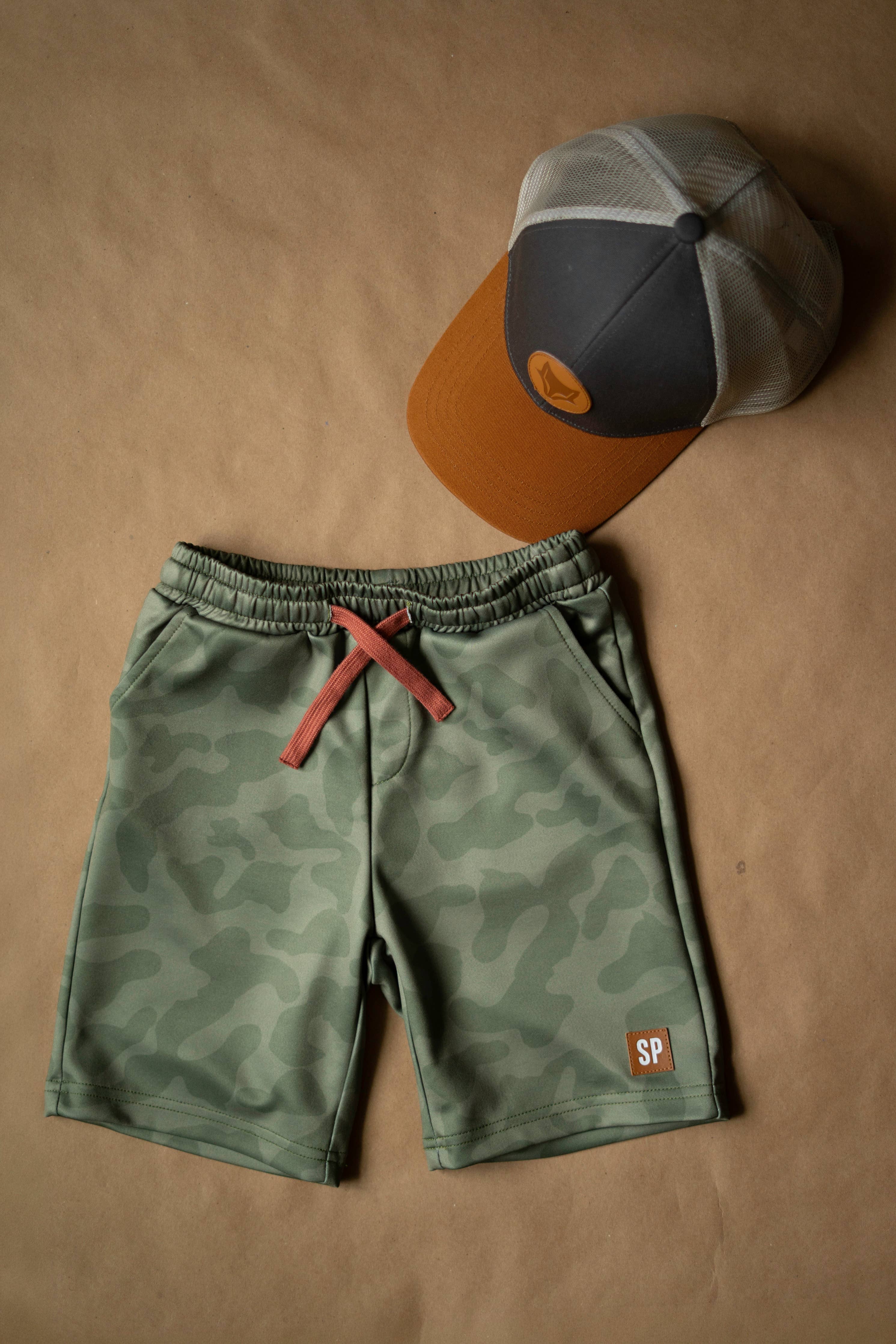 Secret Trail Camo shorts