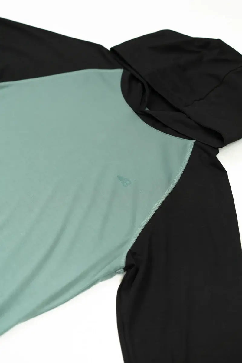 Women's Traverse Tek Hoodie