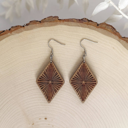 Daybreak Diamonds Walnut