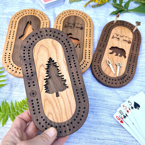 Wildlife Mini Travel Cribbage Board