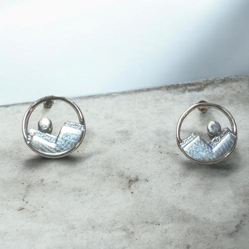 Mountain Circle Earrings