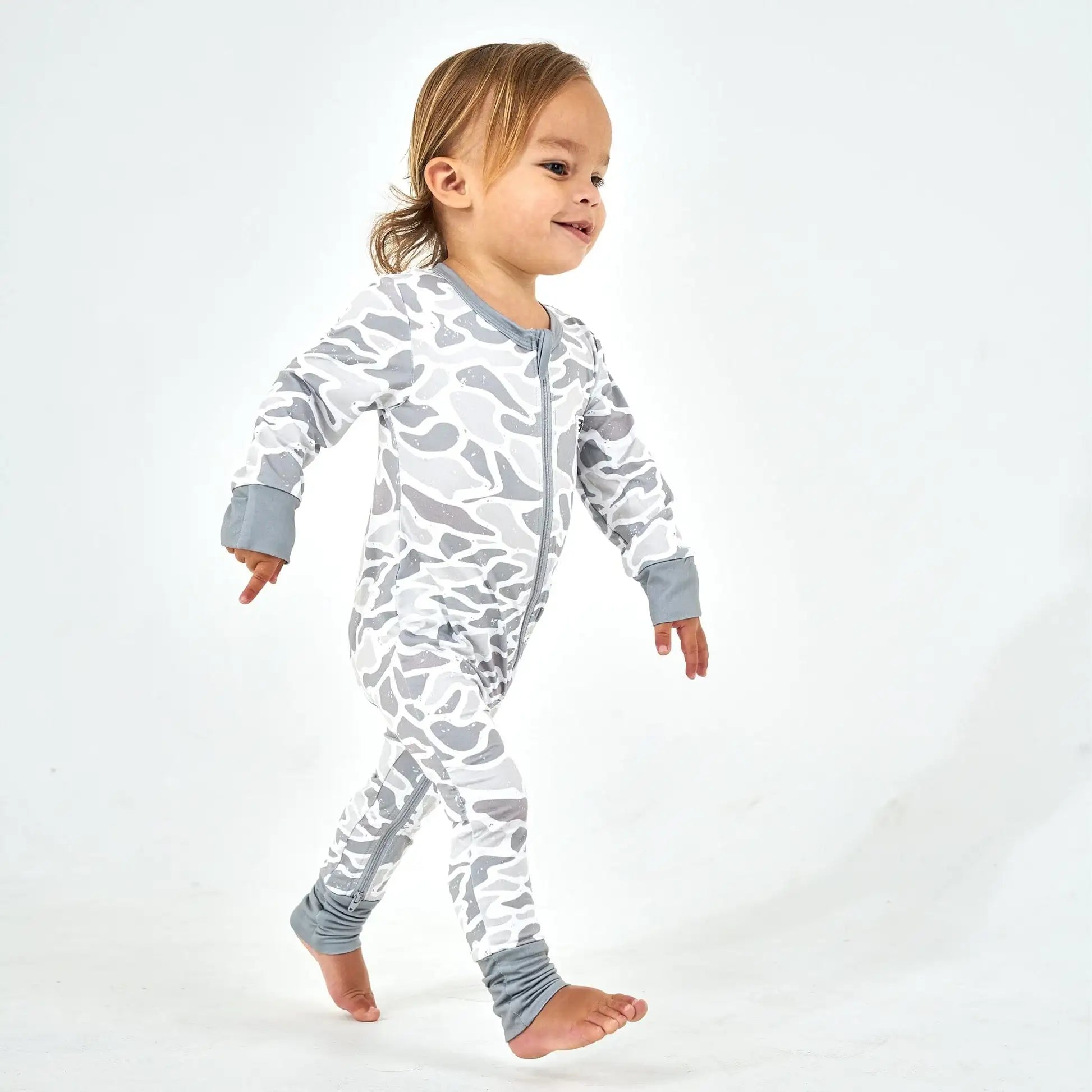BURLEBO Newborn Performance Onesie White Camo