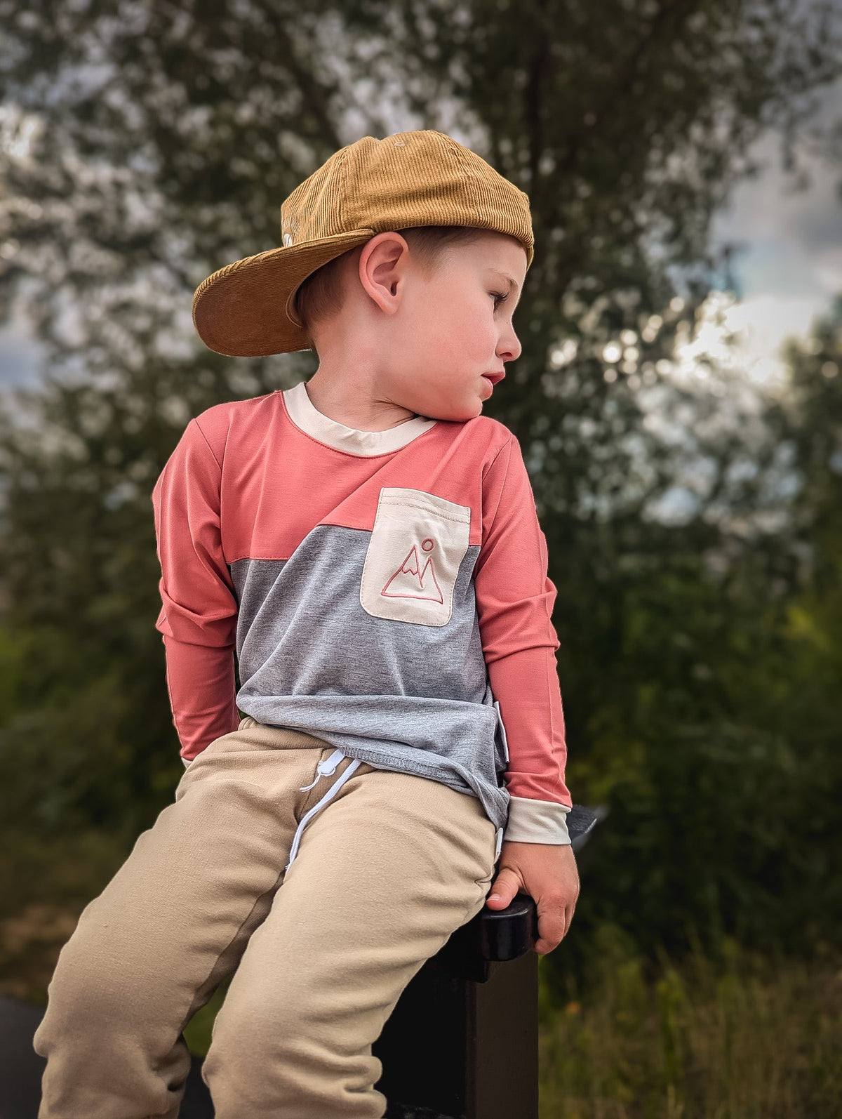 Mountain Henley