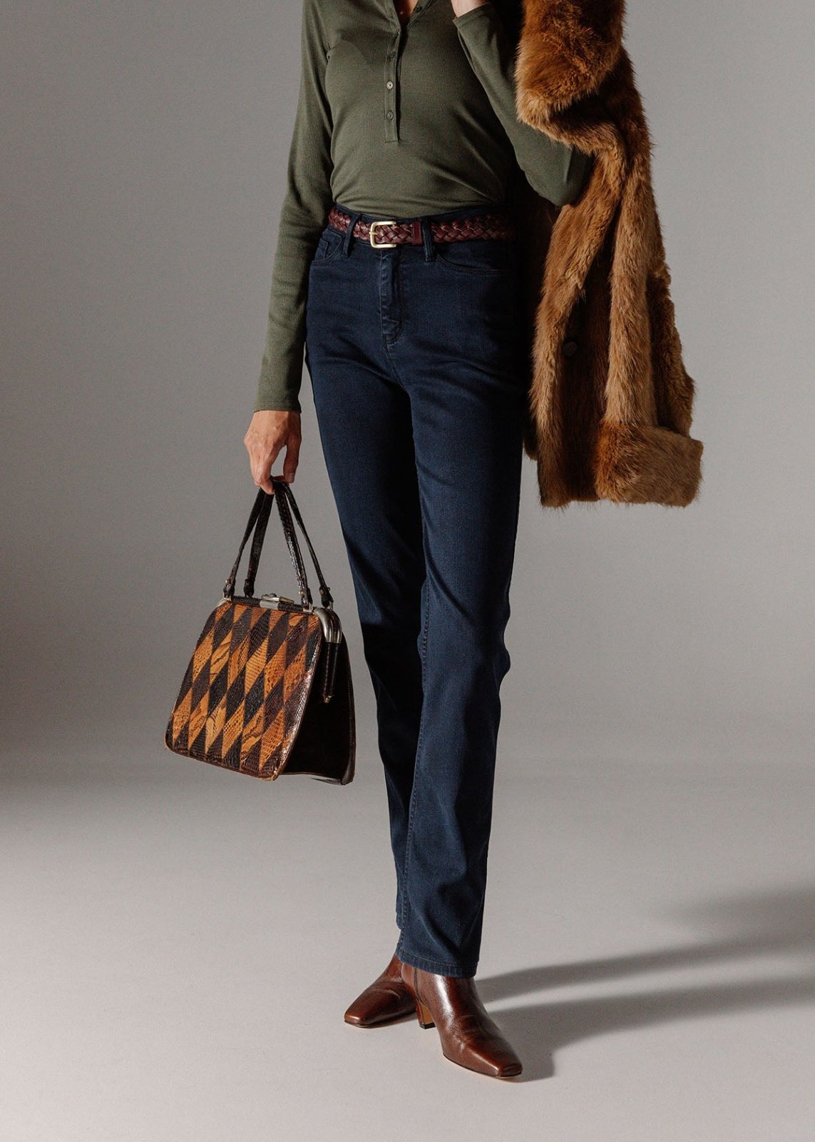 Performance Denim Luxe High Rise Slim Straight