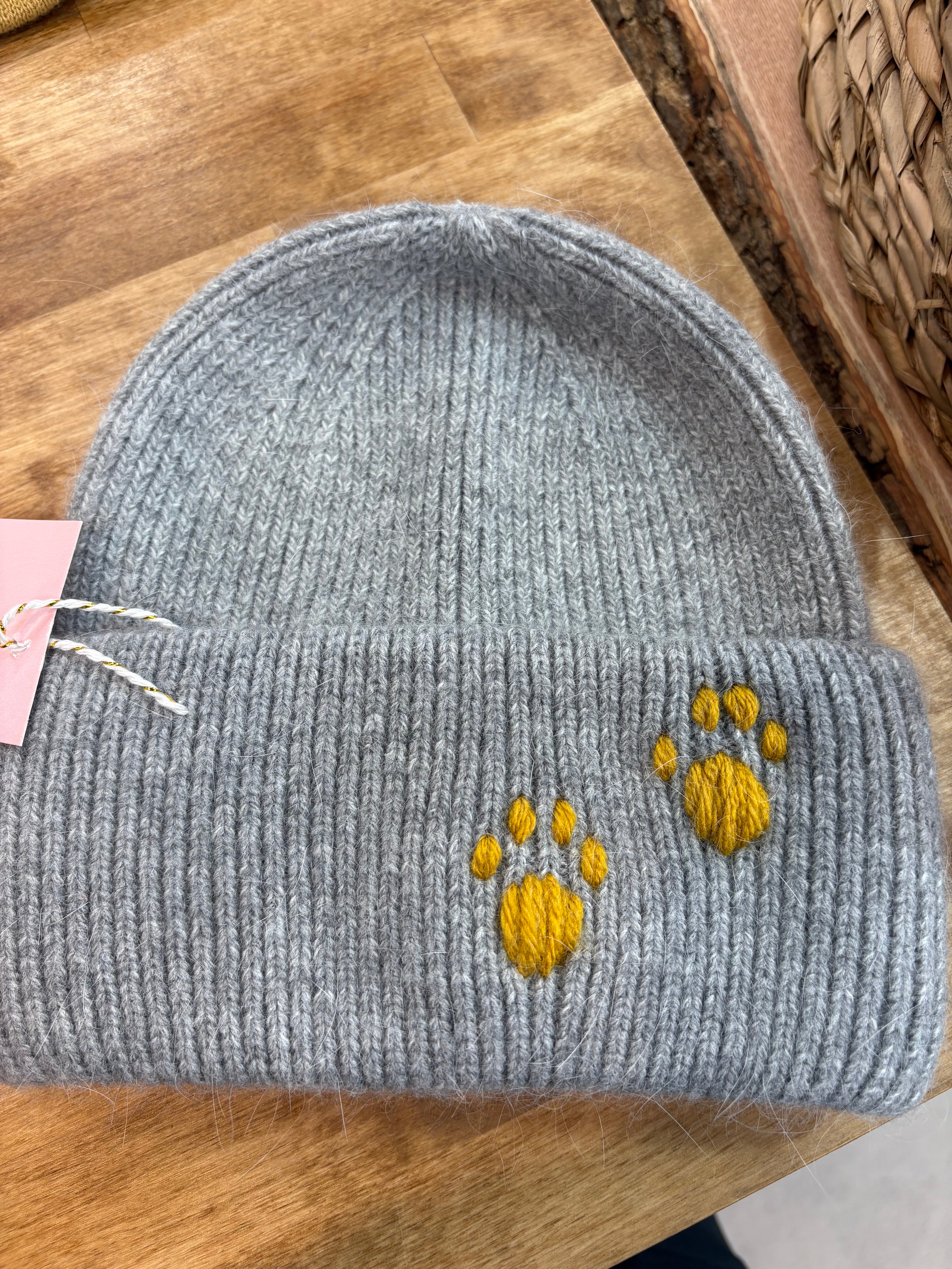 Grand Lake Beanies Paws Grey