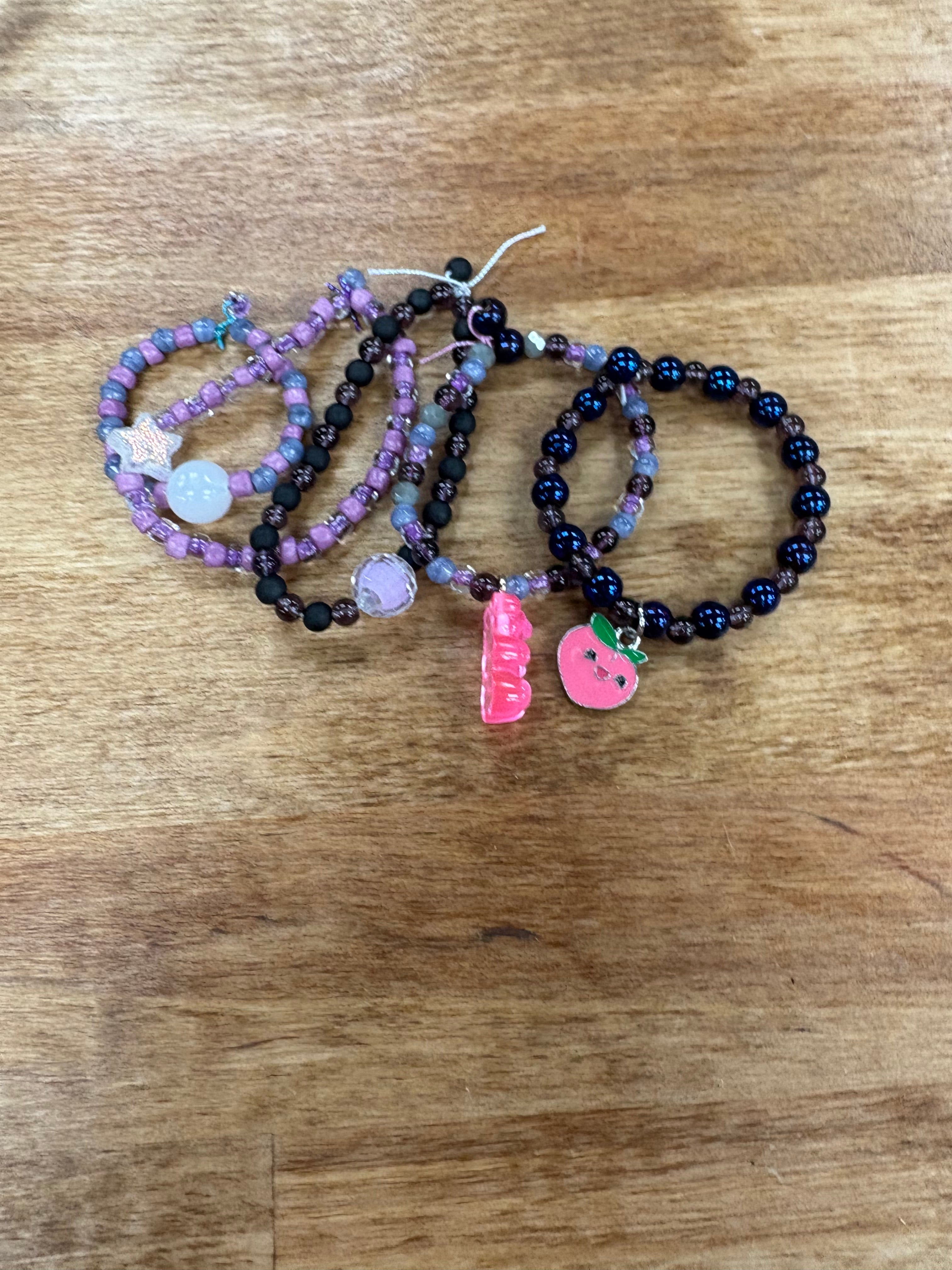 Giana's Jewelry kids bracelet with charms