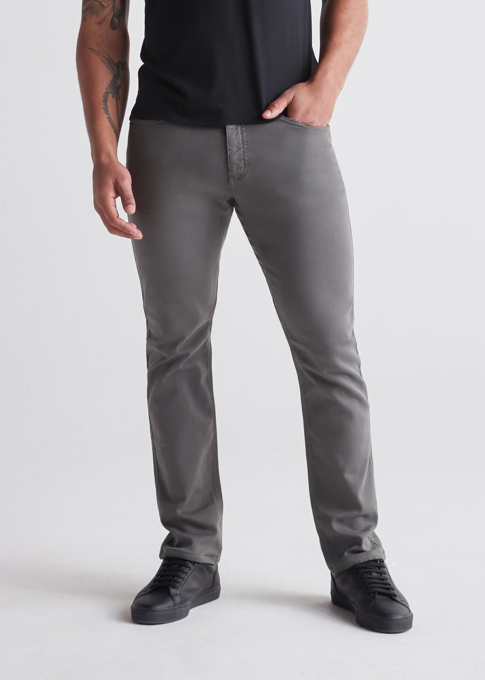 DUER No Sweat Relaxed Taper Pant