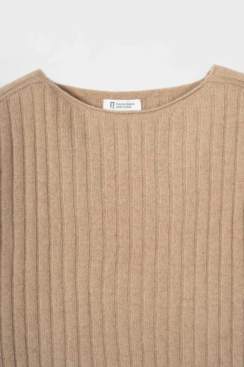 Luce Women's Recycled Cashmere Boat Neck Sweater