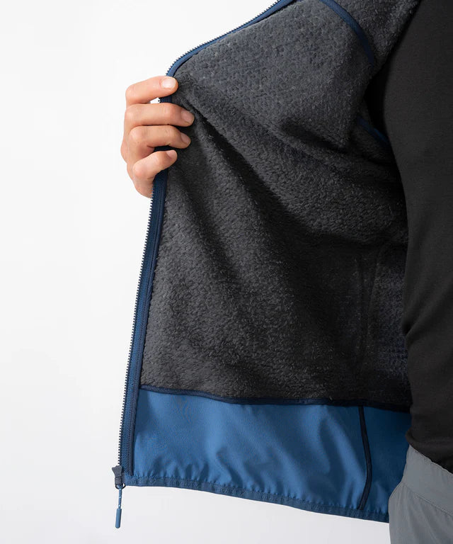 Ridge Active Insulator