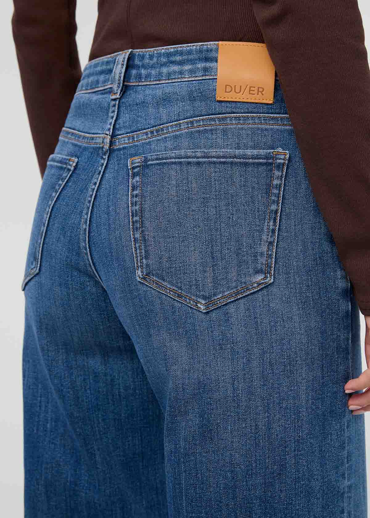 Performance Denim+ Loose Straight