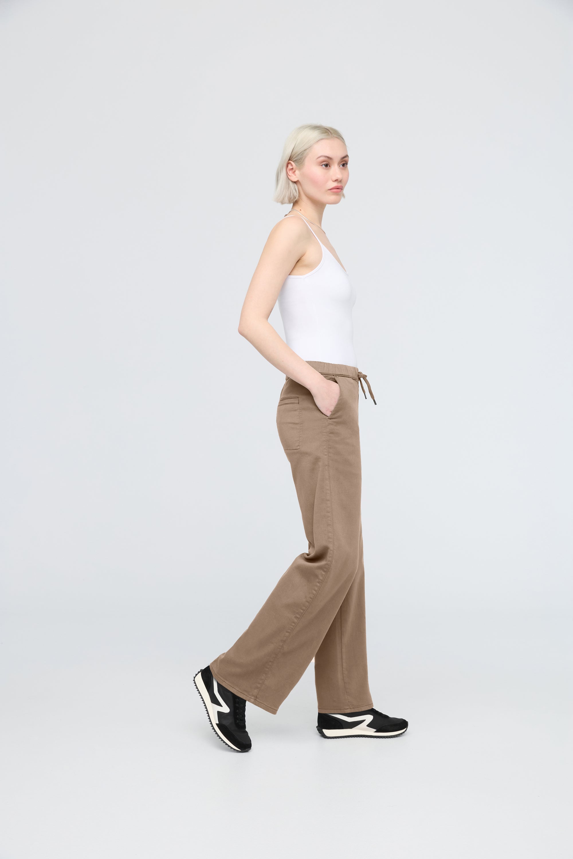 DUER No Sweat Wide Leg Pant