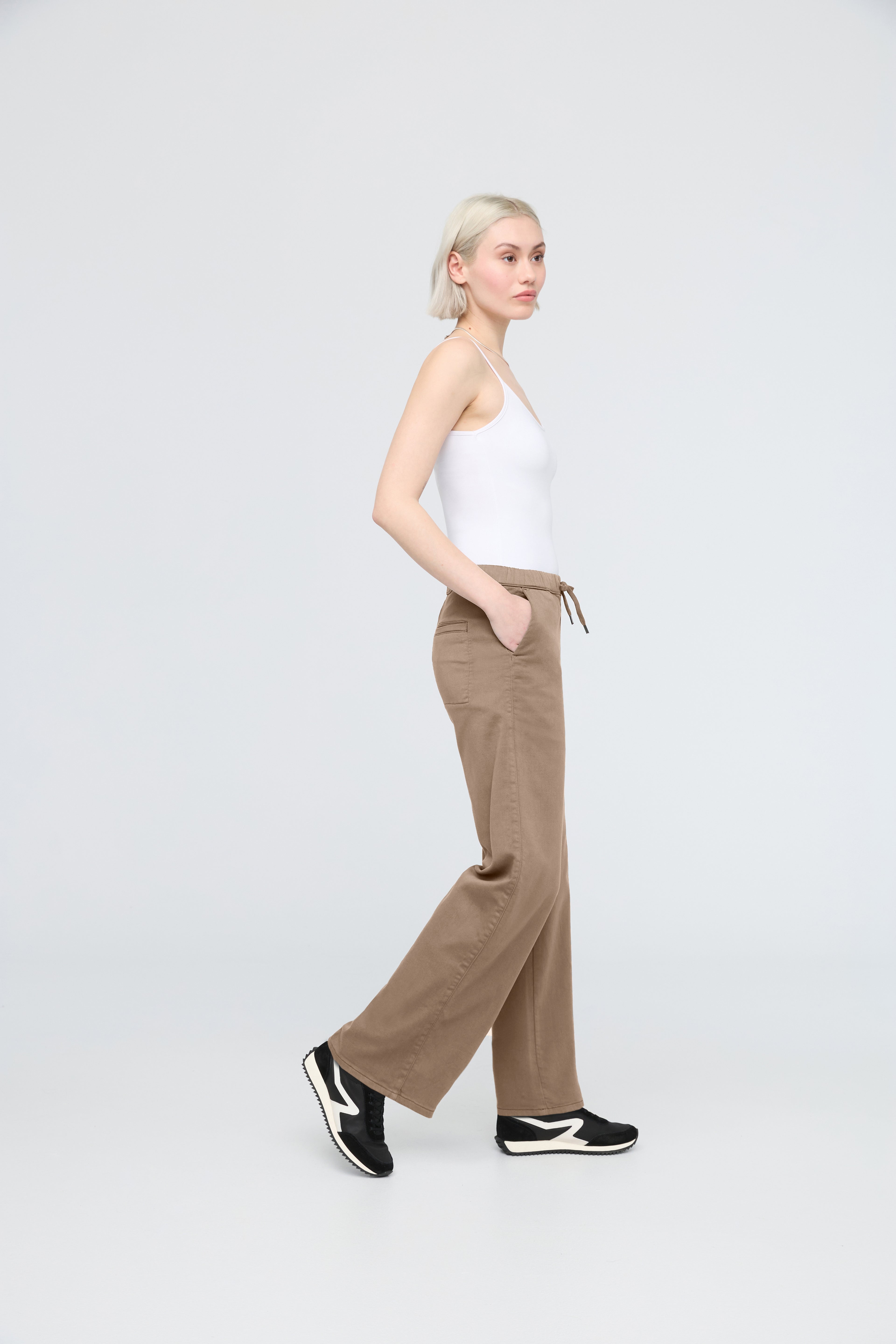 DUER No Sweat Wide Leg Pant