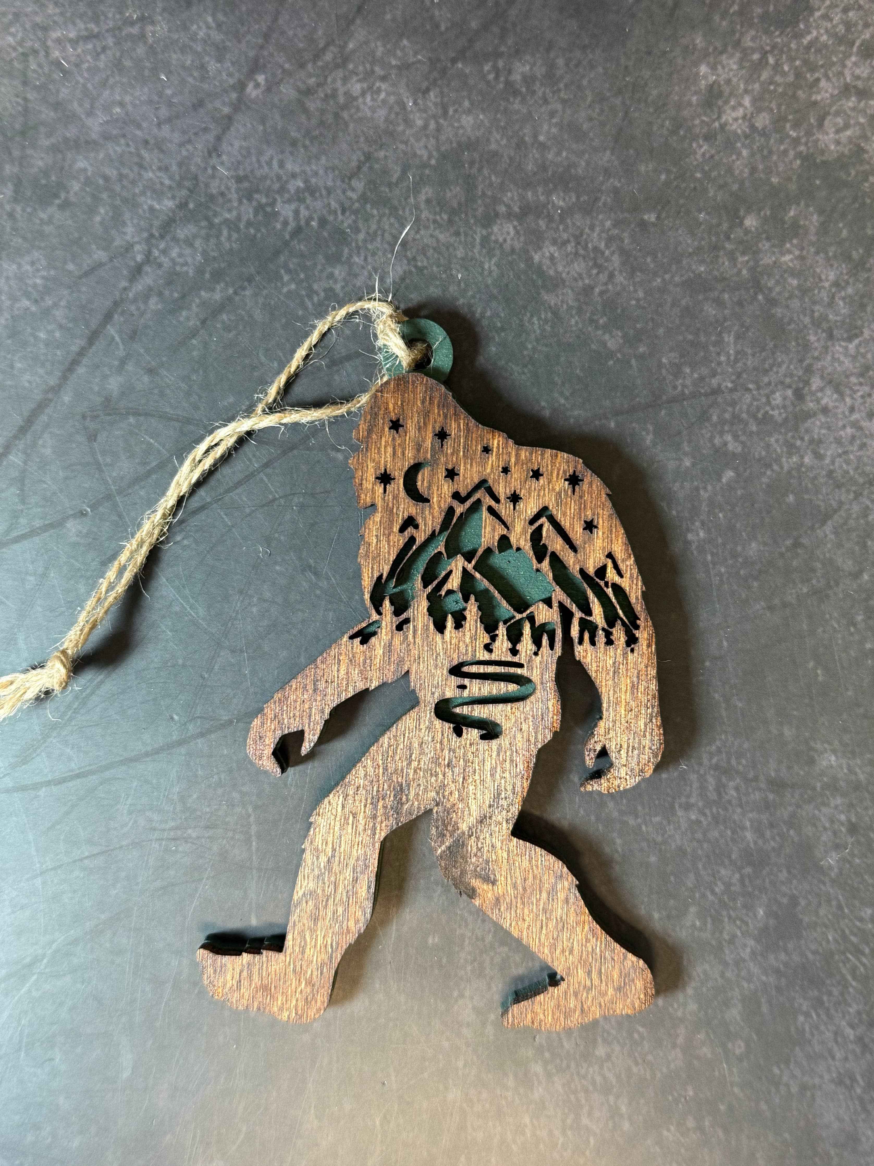 The Mas Boutique Hand-painted Wooden Ornaments