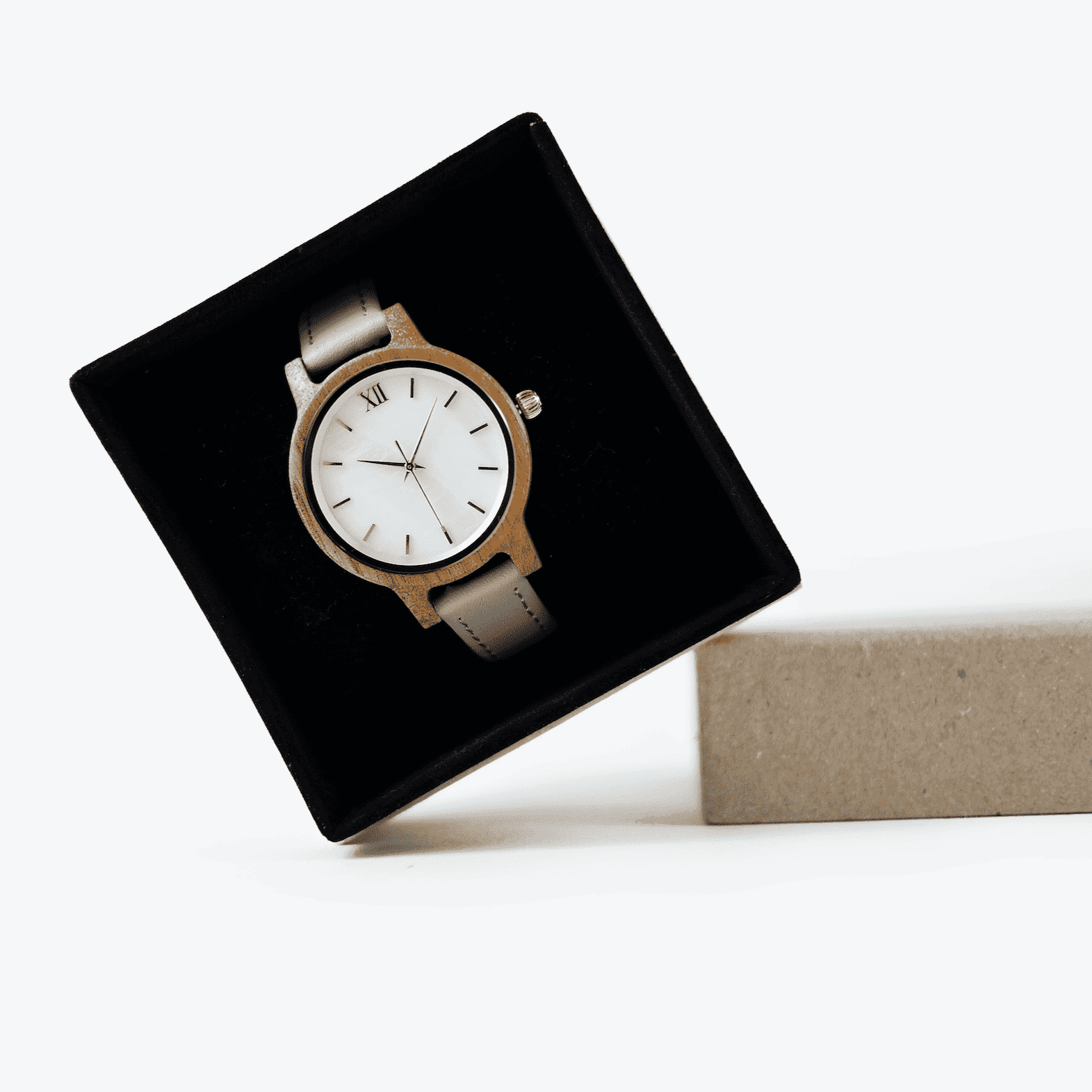 AvantWood Aurora Watch