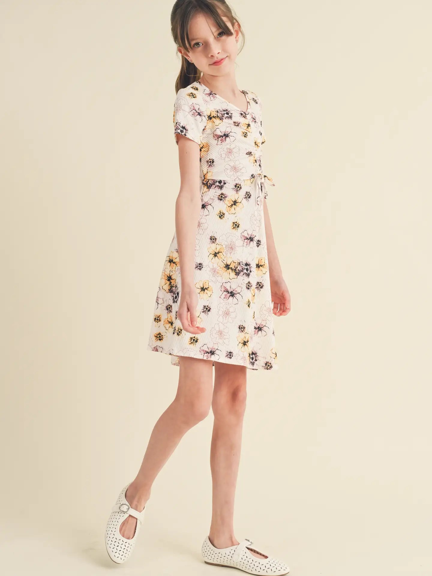 heart and arrow Floral Short Sleeve Cinch Knit Dress