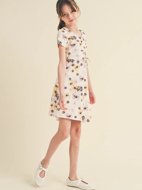 Floral Short Sleeve Cinch Knit Dress