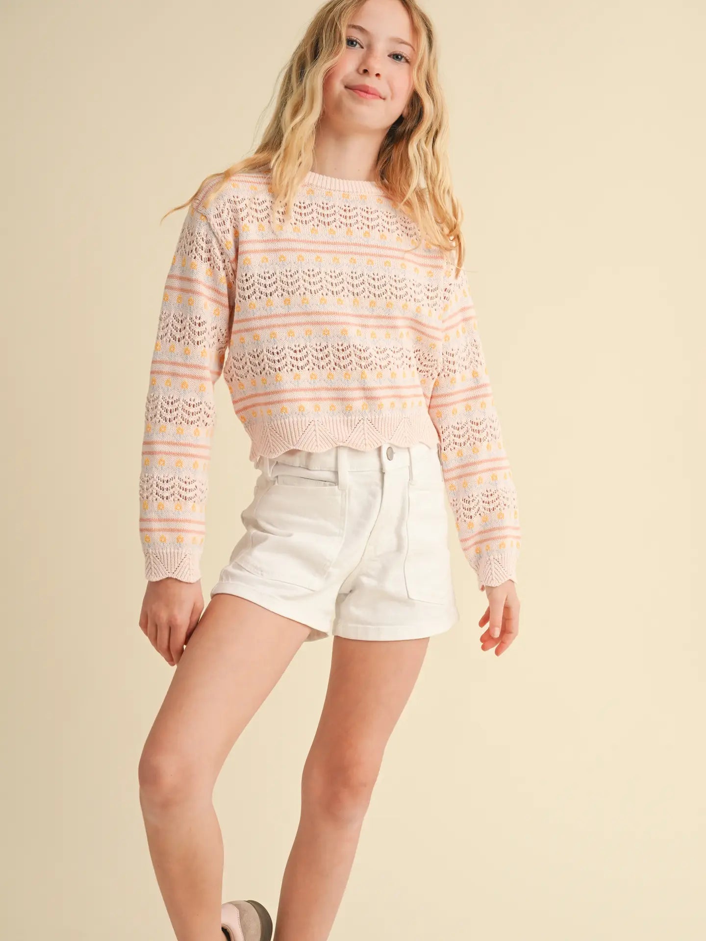Tween Girls Kids Pull Over Top in Flower Pointelle