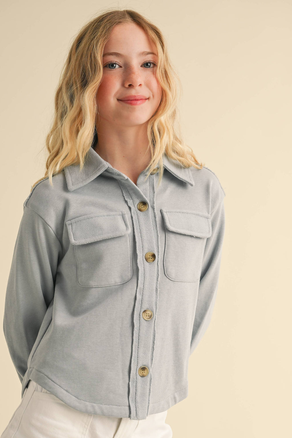 DOUBLE POCKET CROPPED SOFT SHACKET (7-14)