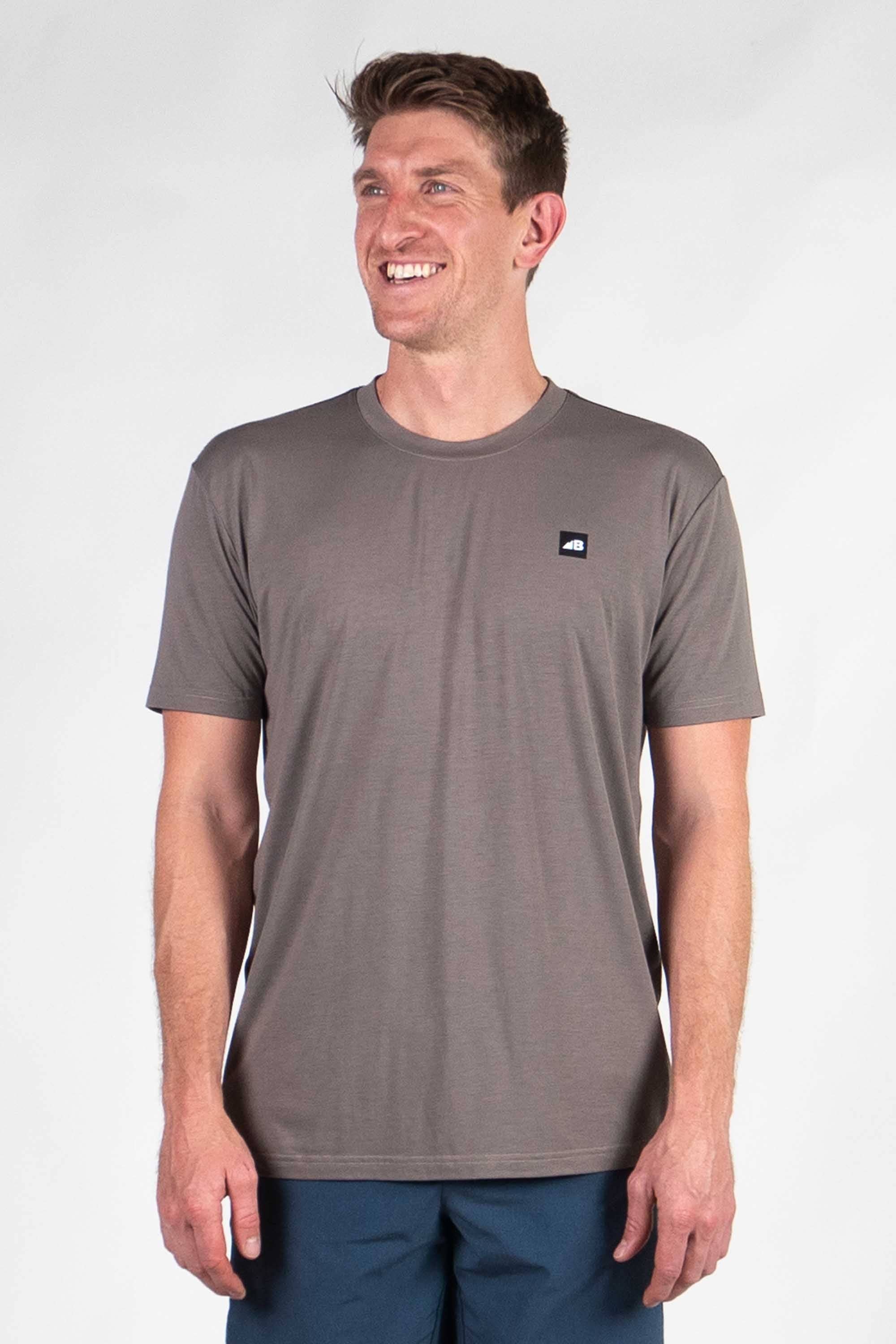 Men's Mountain Traverse Tek Tee Granite Gray