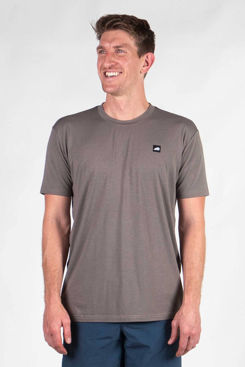 Men's Mountain Traverse Tek Tee Granite Gray