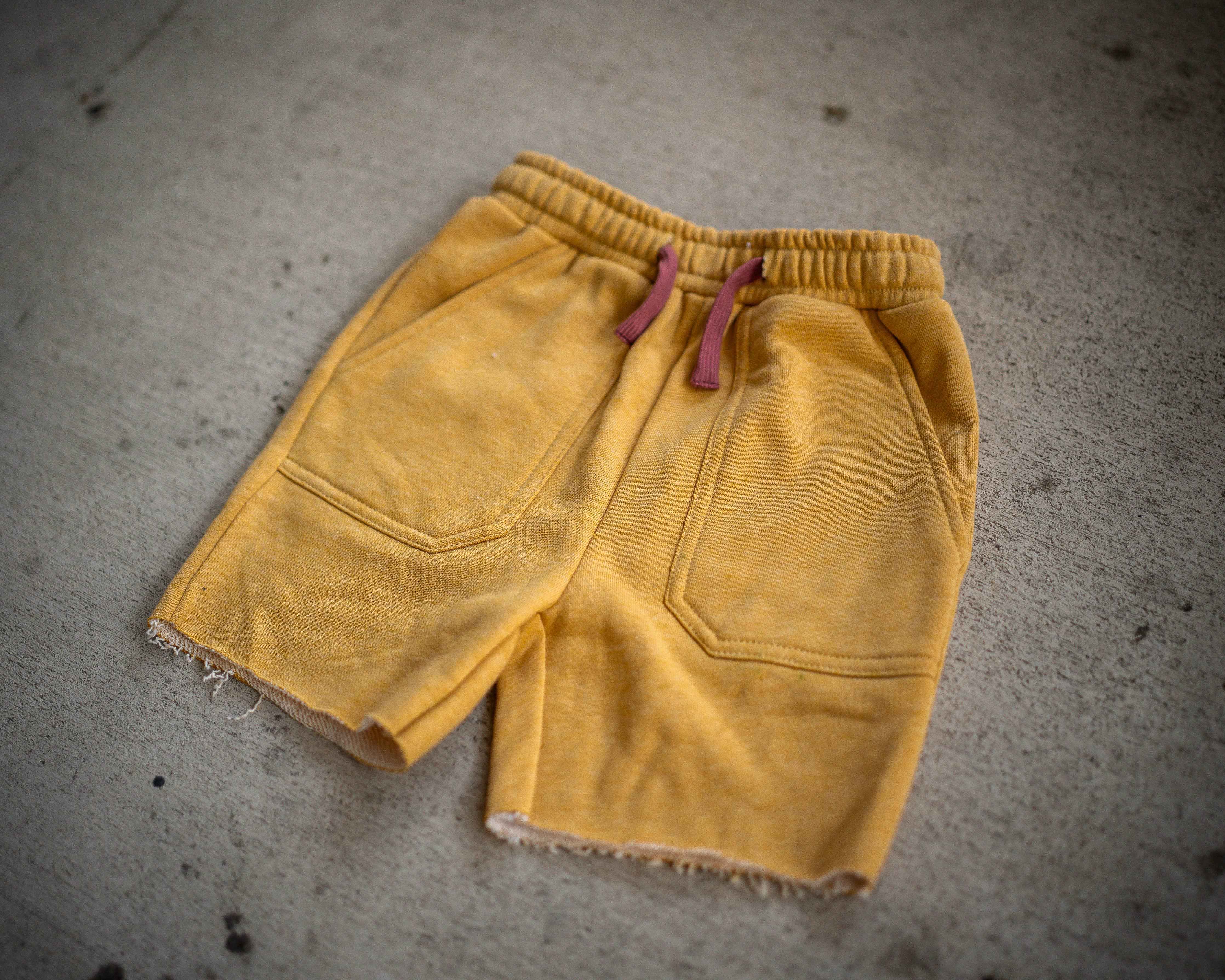 Sand and Peak Sun Puddle Shorts