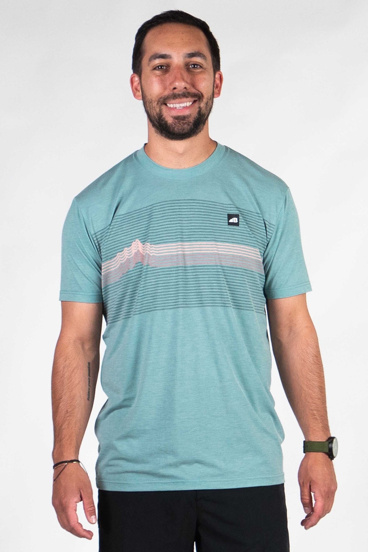 Men's Traverse Tek Tee Green Riset