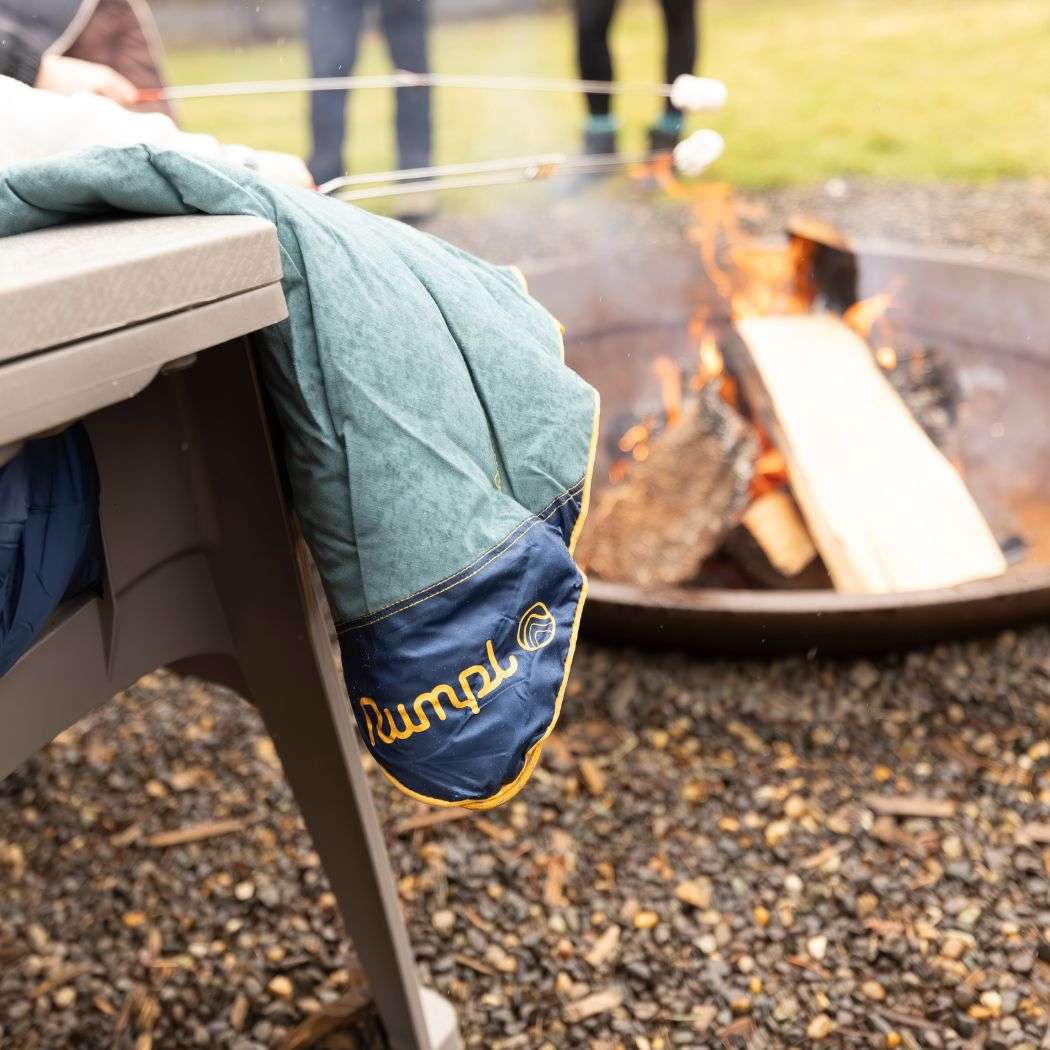 Rumpl Campfire Puffy Throw Blanket